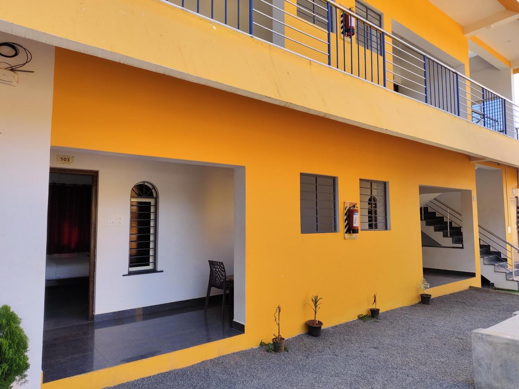 De' Capital Hotel Puducherry Exterior foto